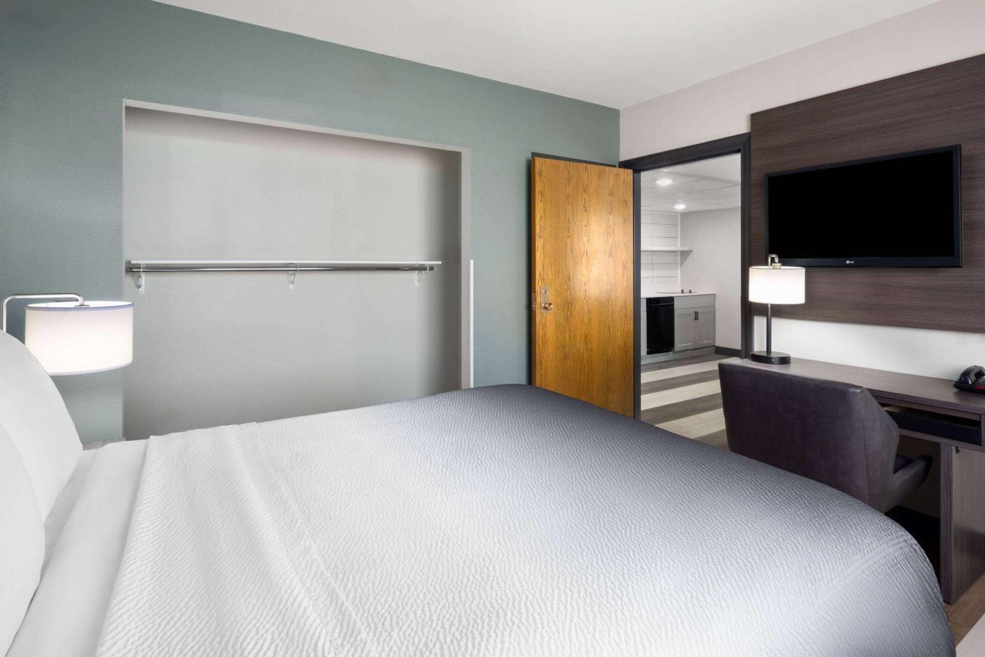 Hotel Super 8 By Wyndham Columbus Zewnętrze zdjęcie