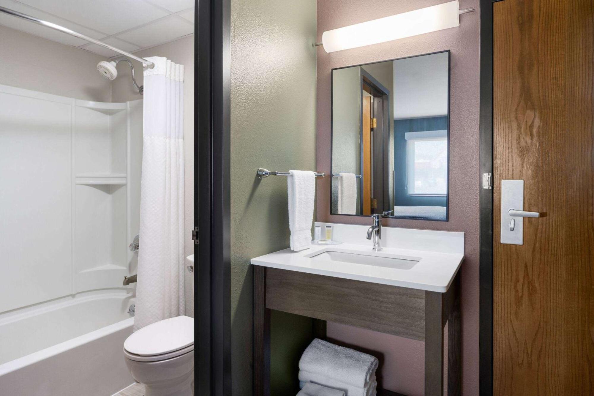 Hotel Super 8 By Wyndham Columbus Zewnętrze zdjęcie