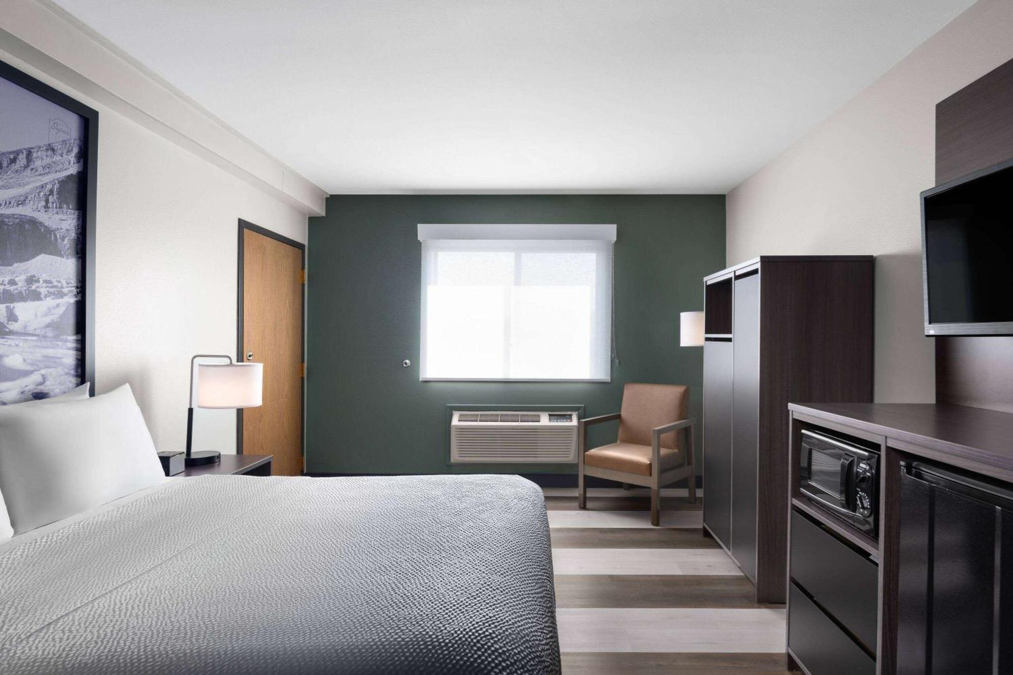 Hotel Super 8 By Wyndham Columbus Zewnętrze zdjęcie