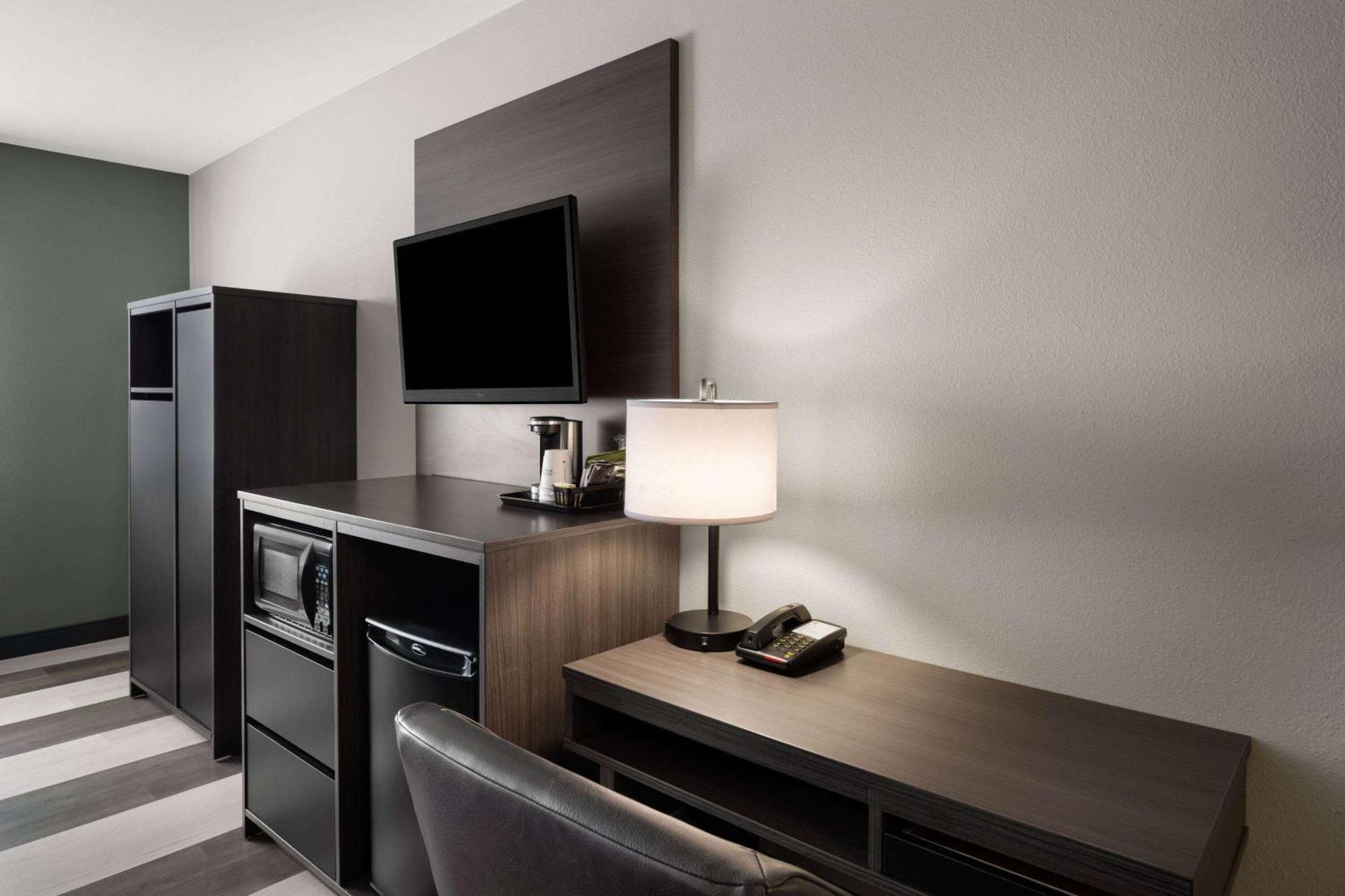 Hotel Super 8 By Wyndham Columbus Zewnętrze zdjęcie